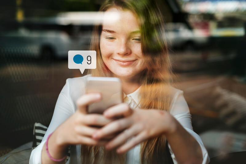 Pourquoi les SMS “classiques” montrent leurs limites ?