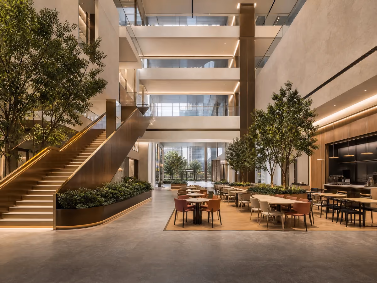 Shared common space in a commercial property