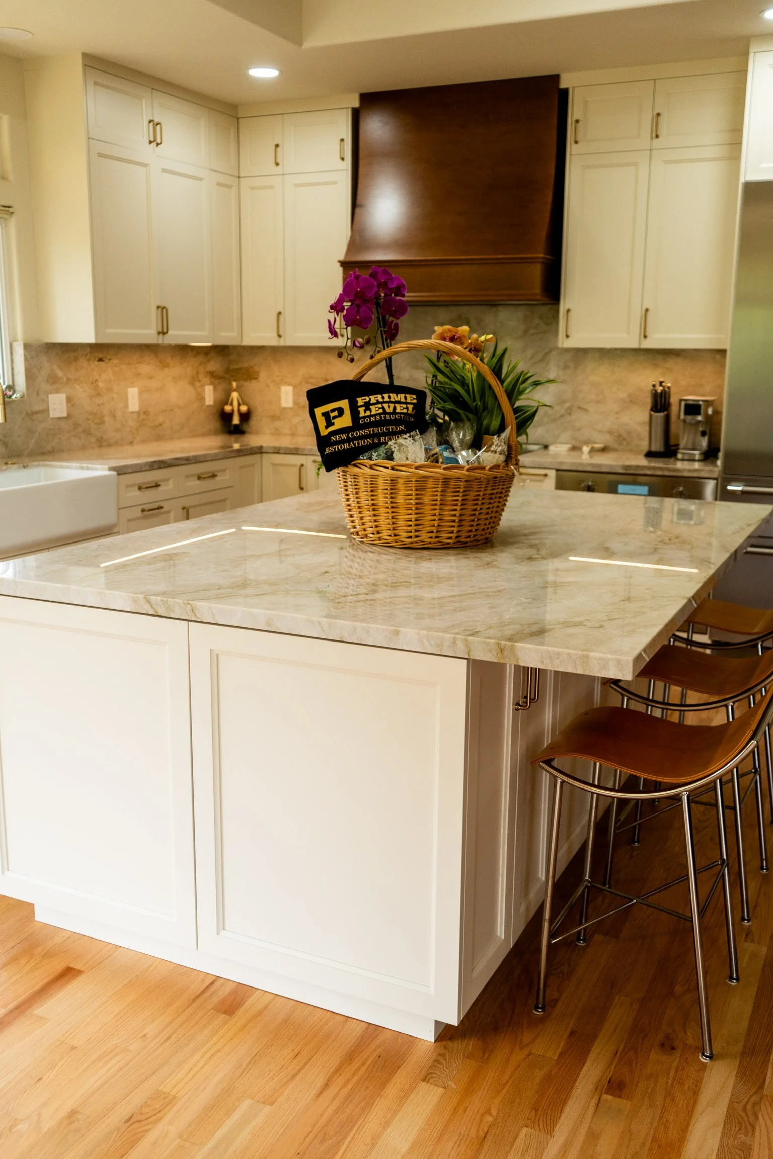 What to Look for When Choosing a Construction Company for Your Santa Rosa Kitchen Renovation