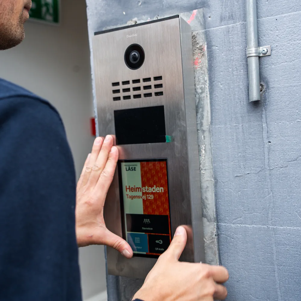 Elektronisk kodelås på hoveddør