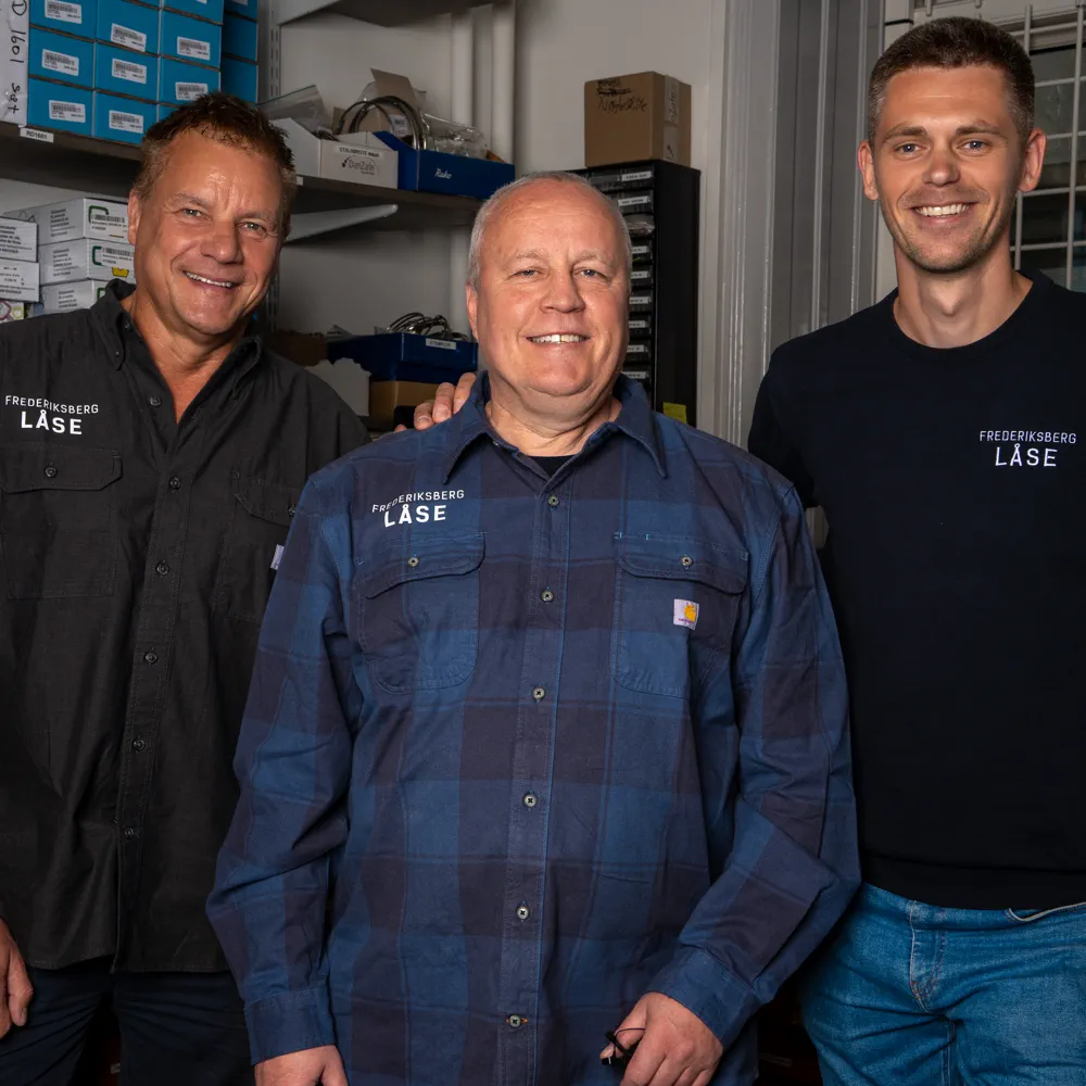 Teamet bag Frederiksberg Låse