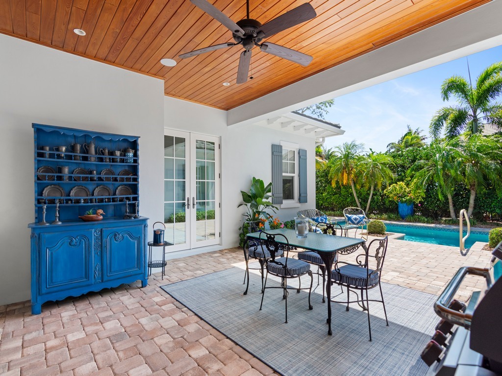 Covered Outdoor Dining
