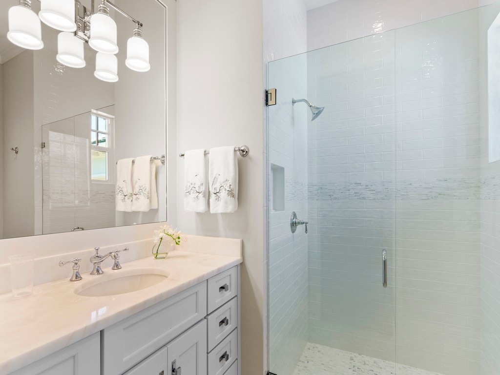 Second Ensuite Bathroom