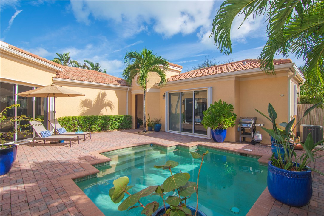PRIVATE HEATED POOL AND COURTYARD