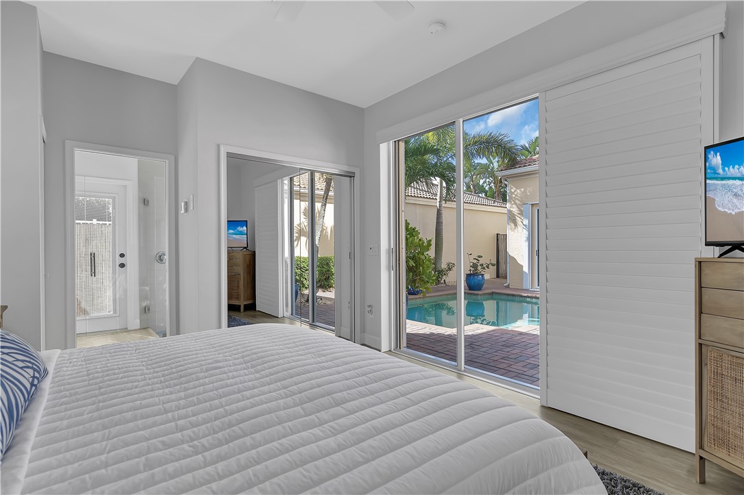 CABANA VIEW TO POOL