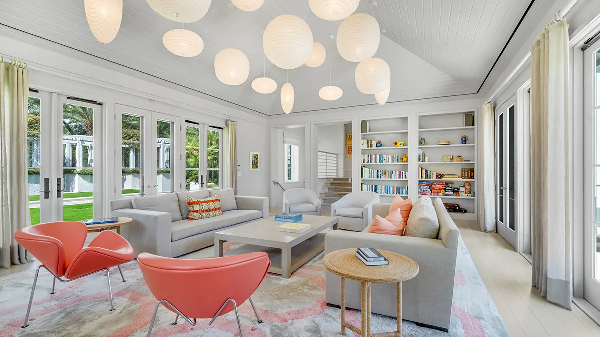 This $16 Million Florida Estate Sprawls Over 1.7 Acres With 4 Guest Cottages