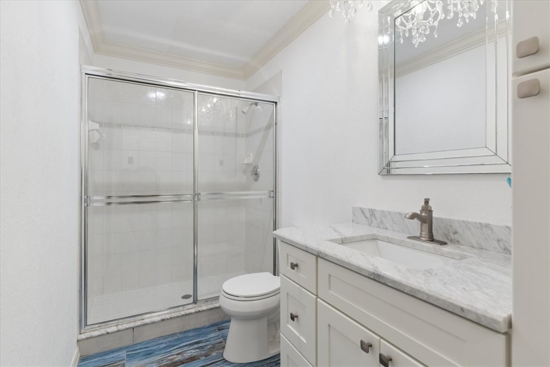 Downstairs Full Bath
