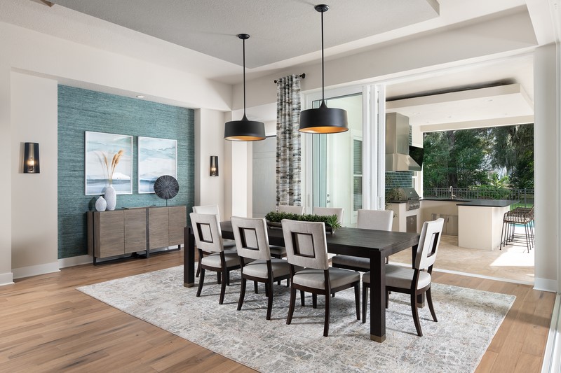 Casual Dining