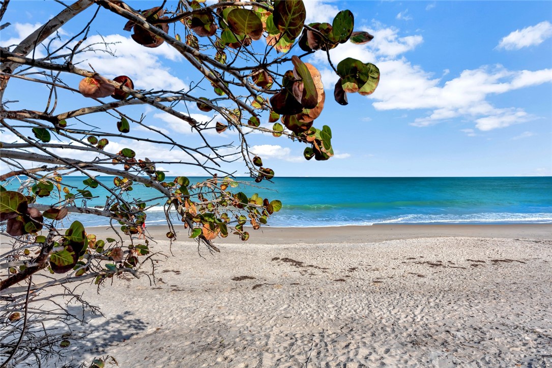 Private, Deeded Beach Access