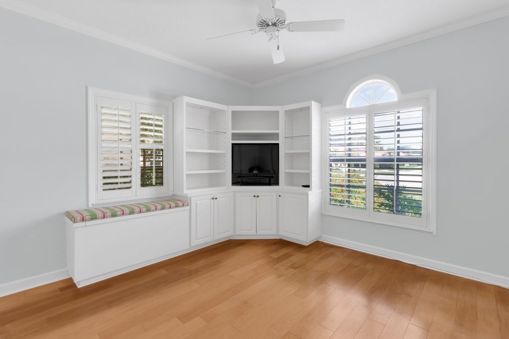 Built ins in Bedroom