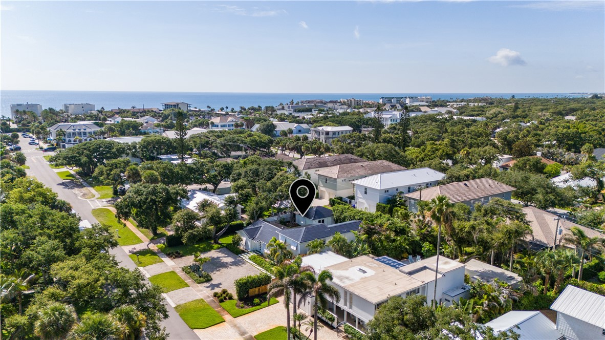 Just 2 blocks to the beach!