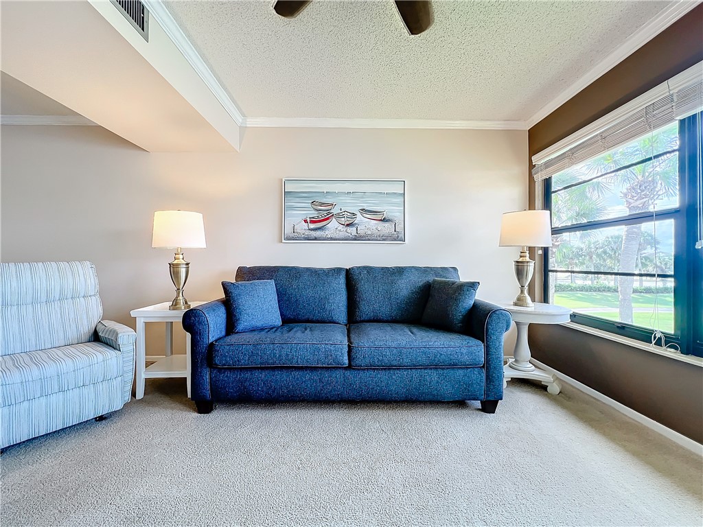 Enjoy stunning lake & golf course views from the living room & primary bedroom!