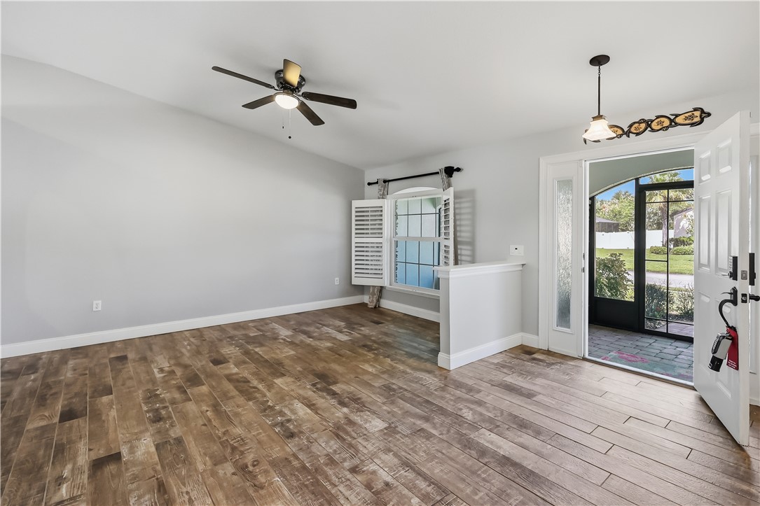 Family Room - enjoy this additional seating area