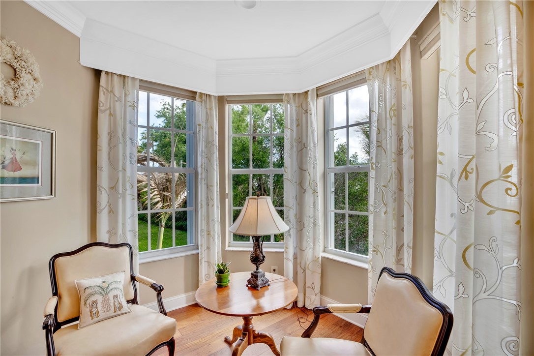 Bay window sitting area