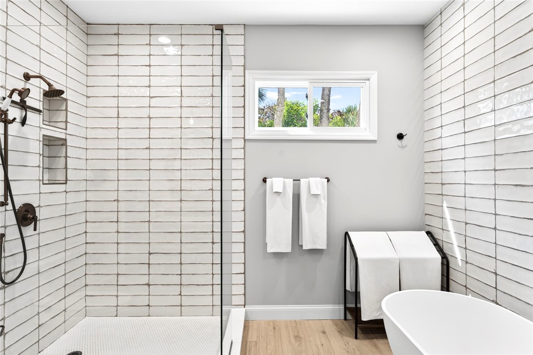 1st Floor Primary Bath