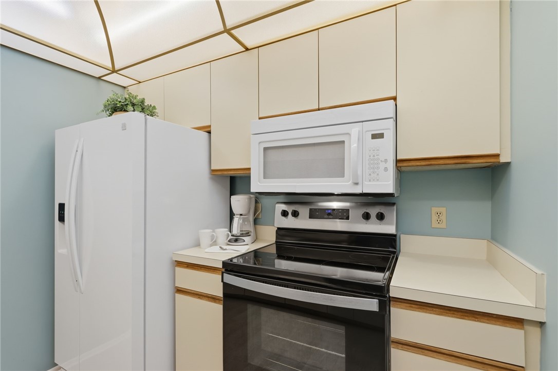 29 Plantation Drive 202, Vero Beach, FL
