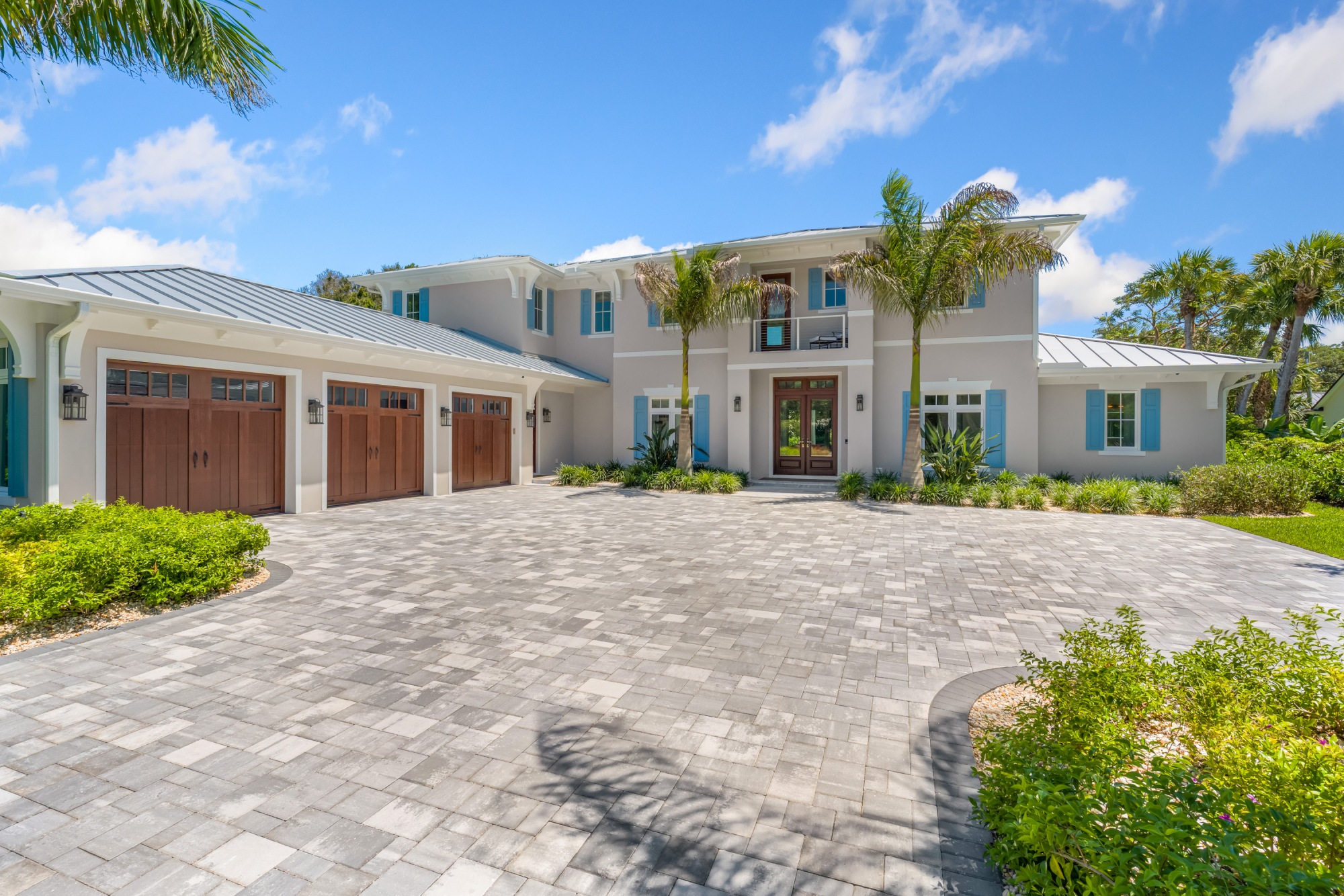 1521 Gracewood Lane