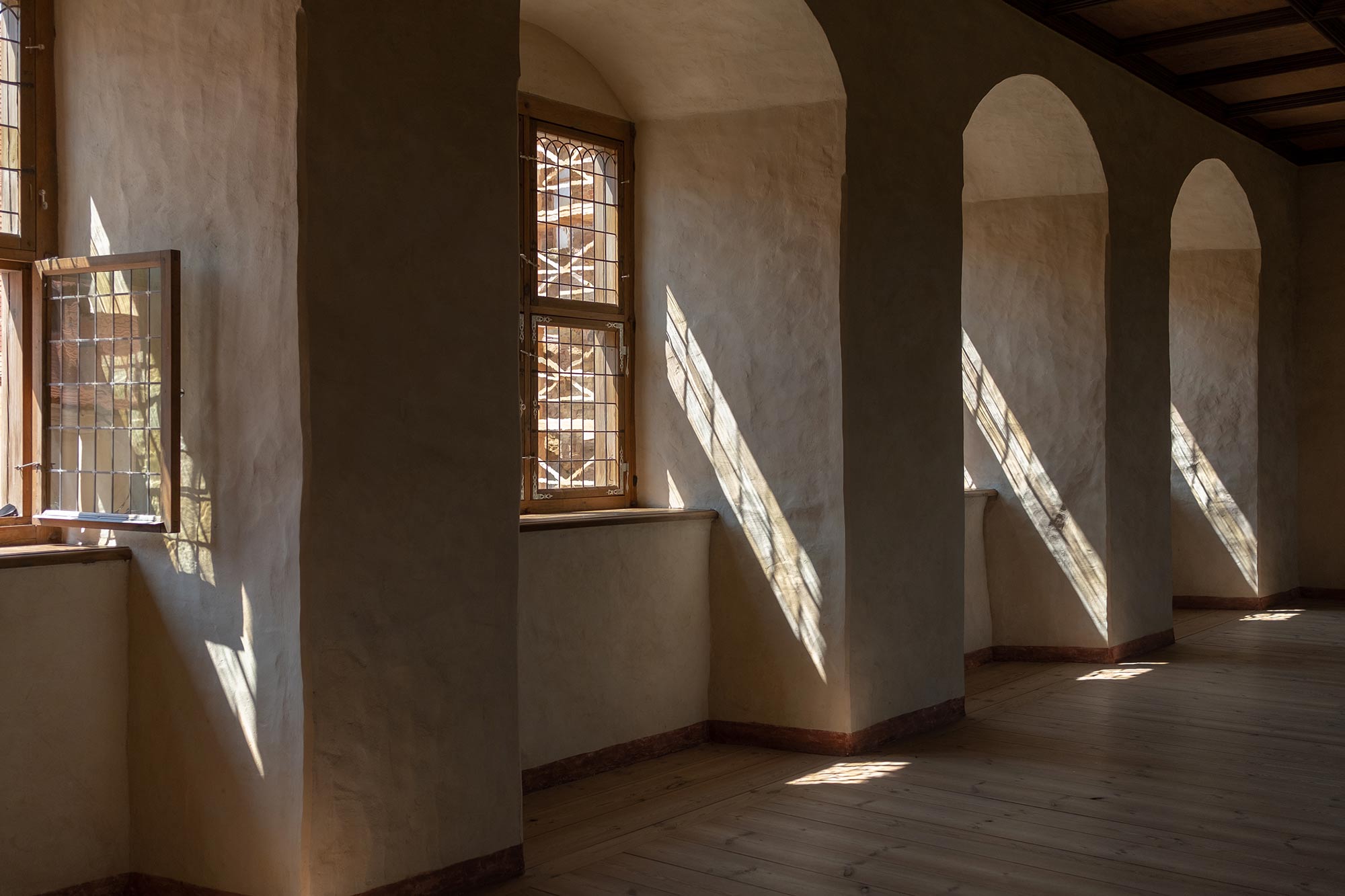 Lime Rendering & Plastering