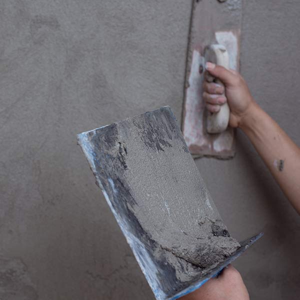 Can Cement Render Cause Damp in an Old House?