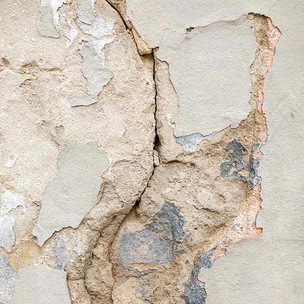 Why Gypsum Plaster Fails on Old Walls
