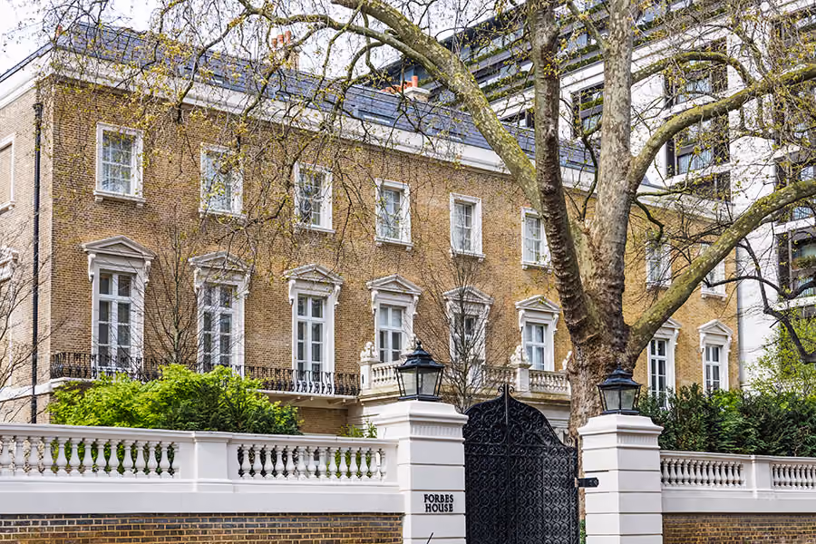 Heritage Restoration Specialists for London's Period Properties