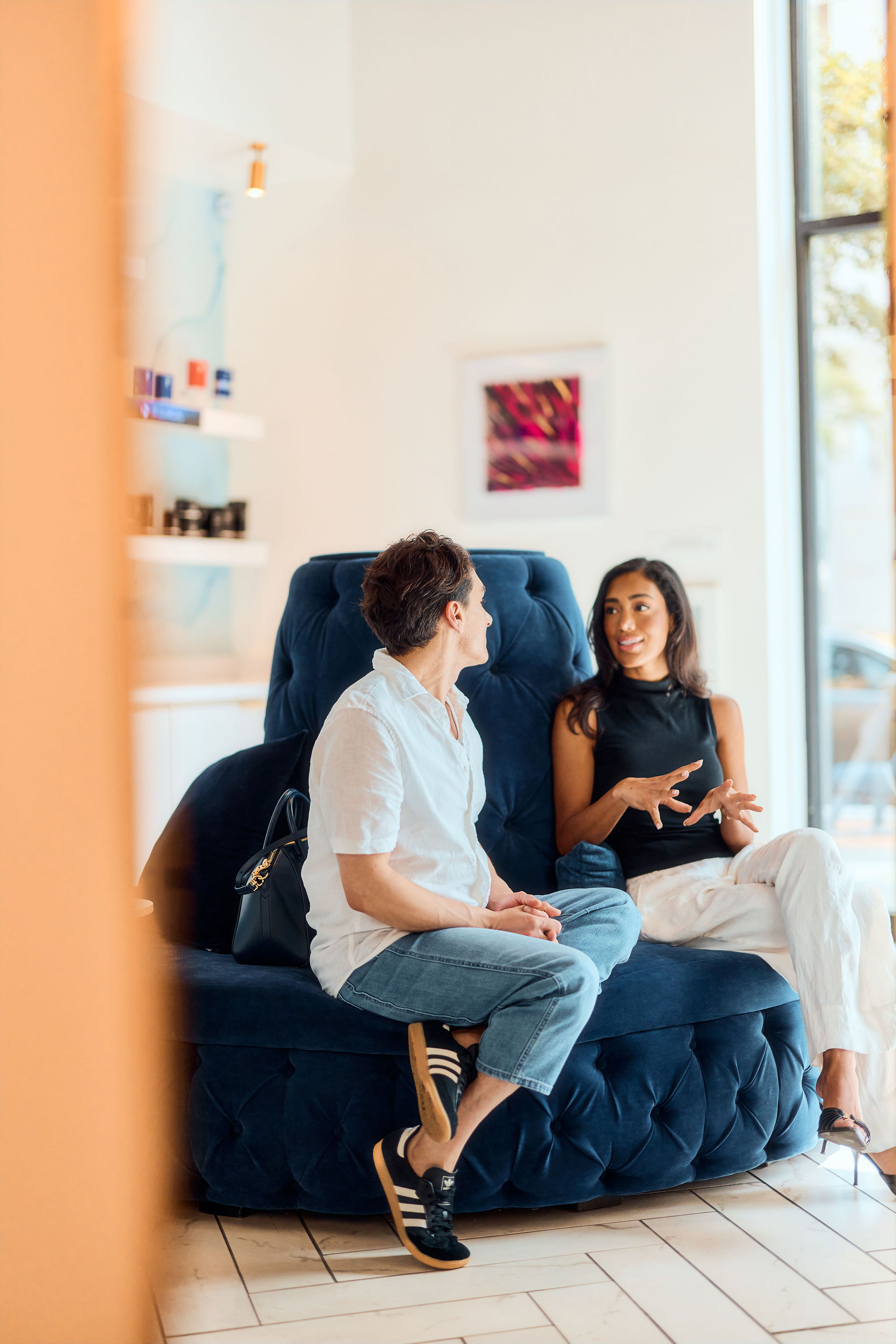 Guests in the VIV Wellness lounge in Dallas