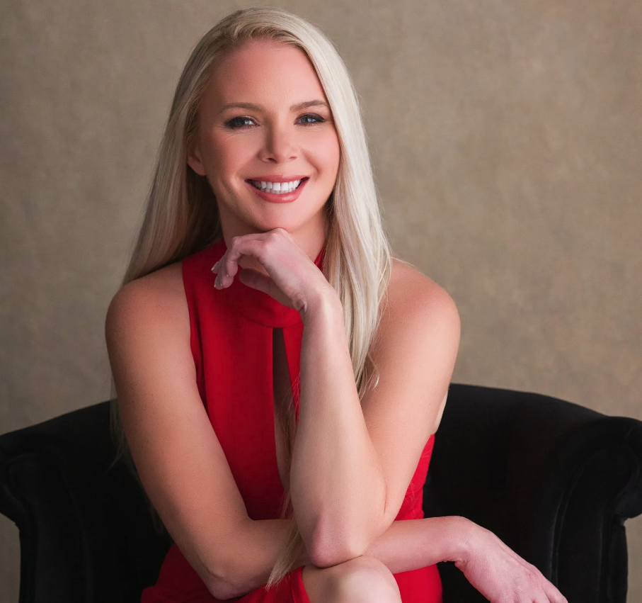 Dr. Heather Gano, MD, Founder and Medical Director of VIV Wellness Dallas