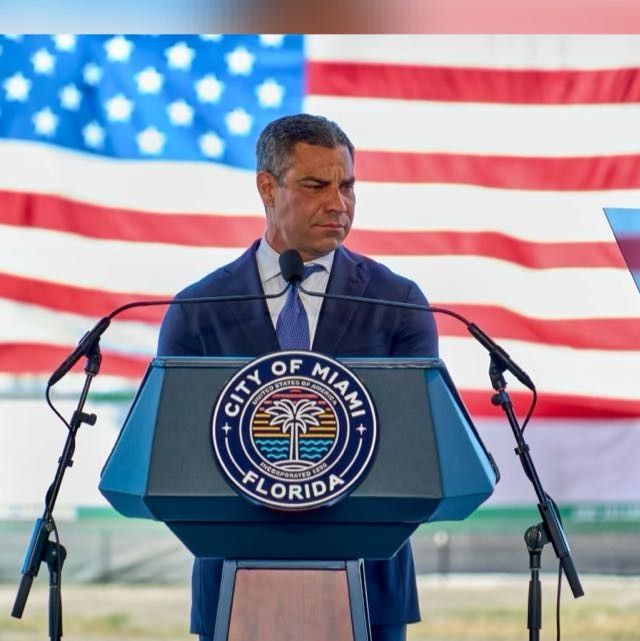 Francis Suarez