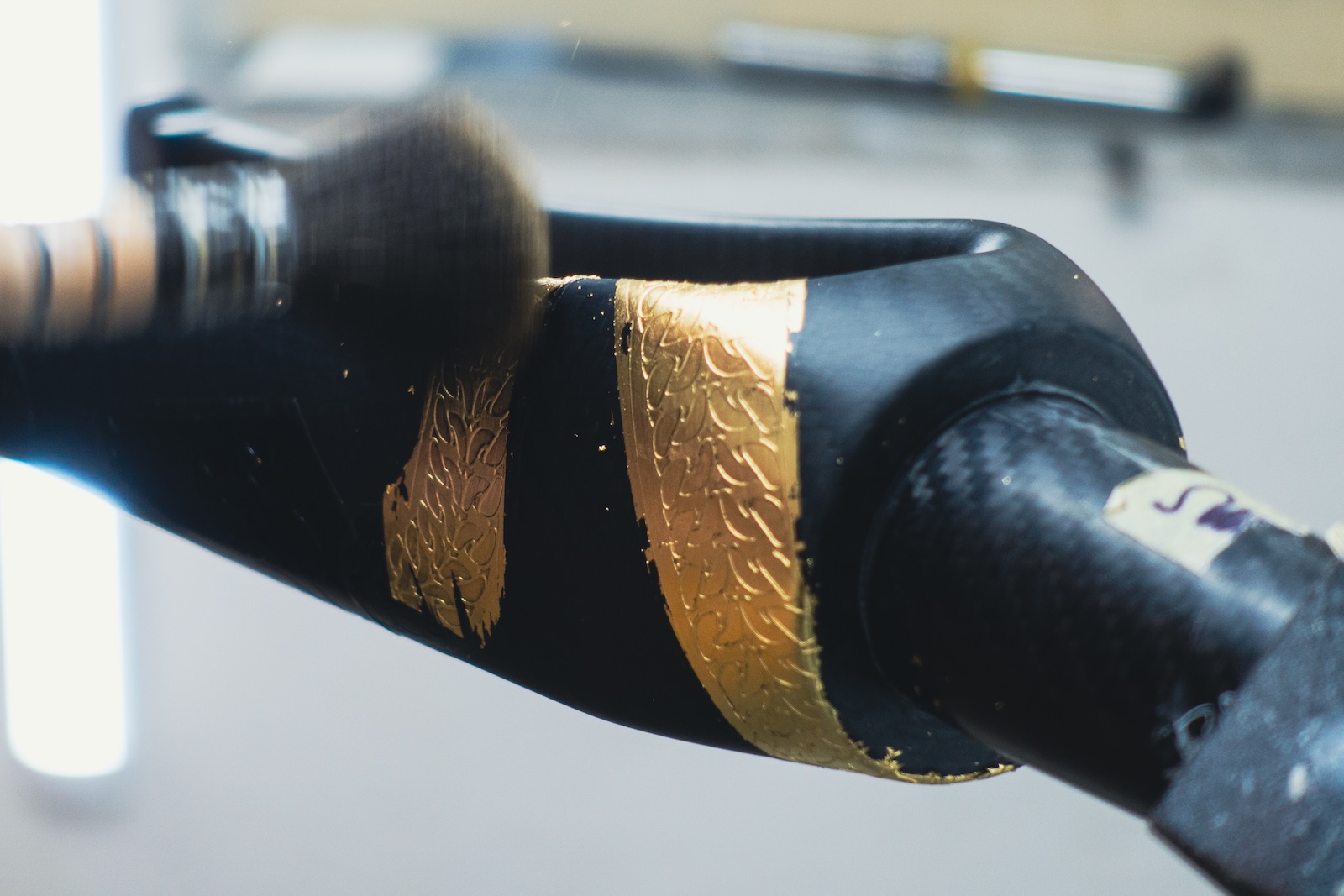The 24-karat gold SWI Serpent frame