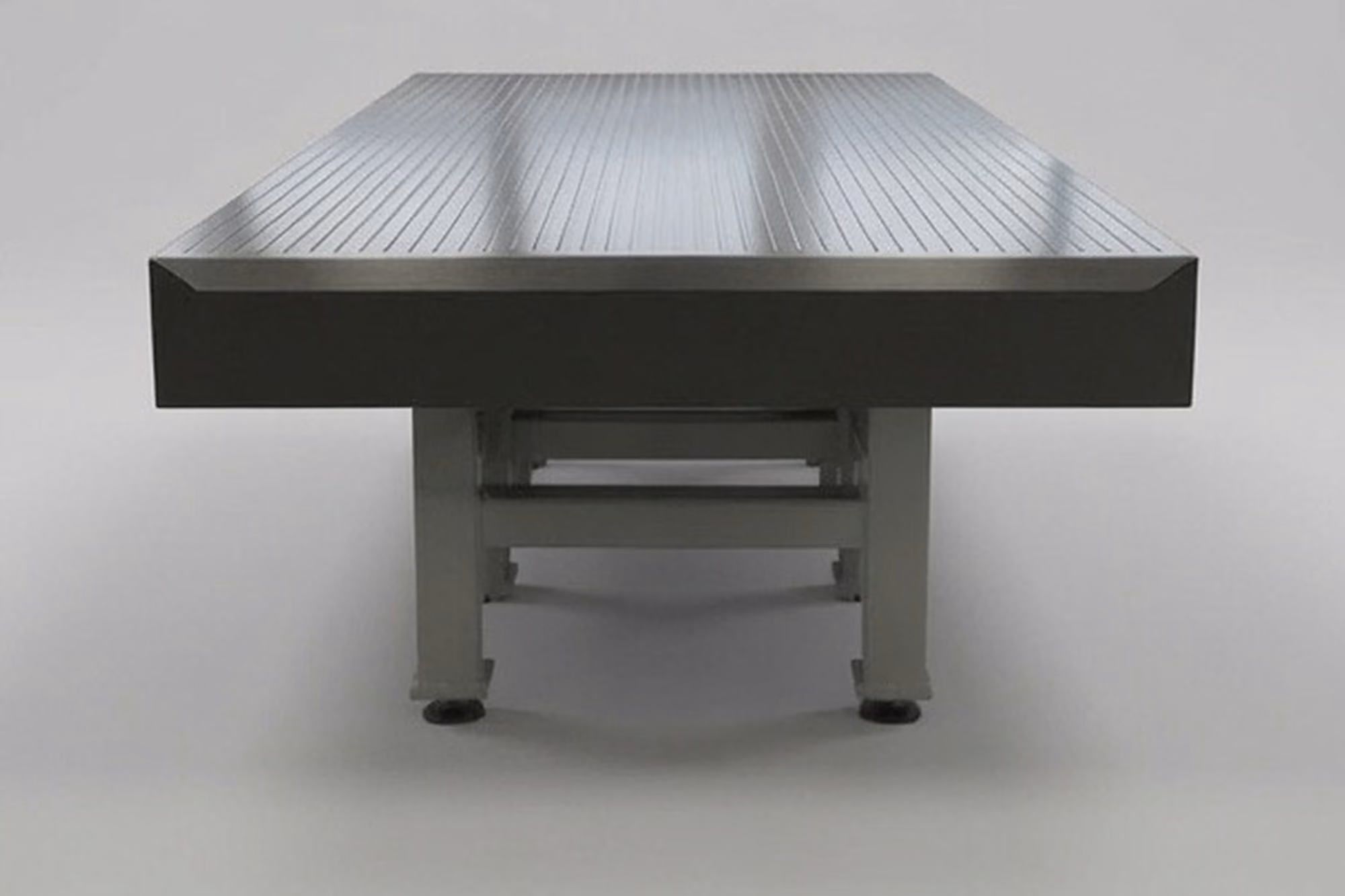 Cast iron metrology surfaces and tooling