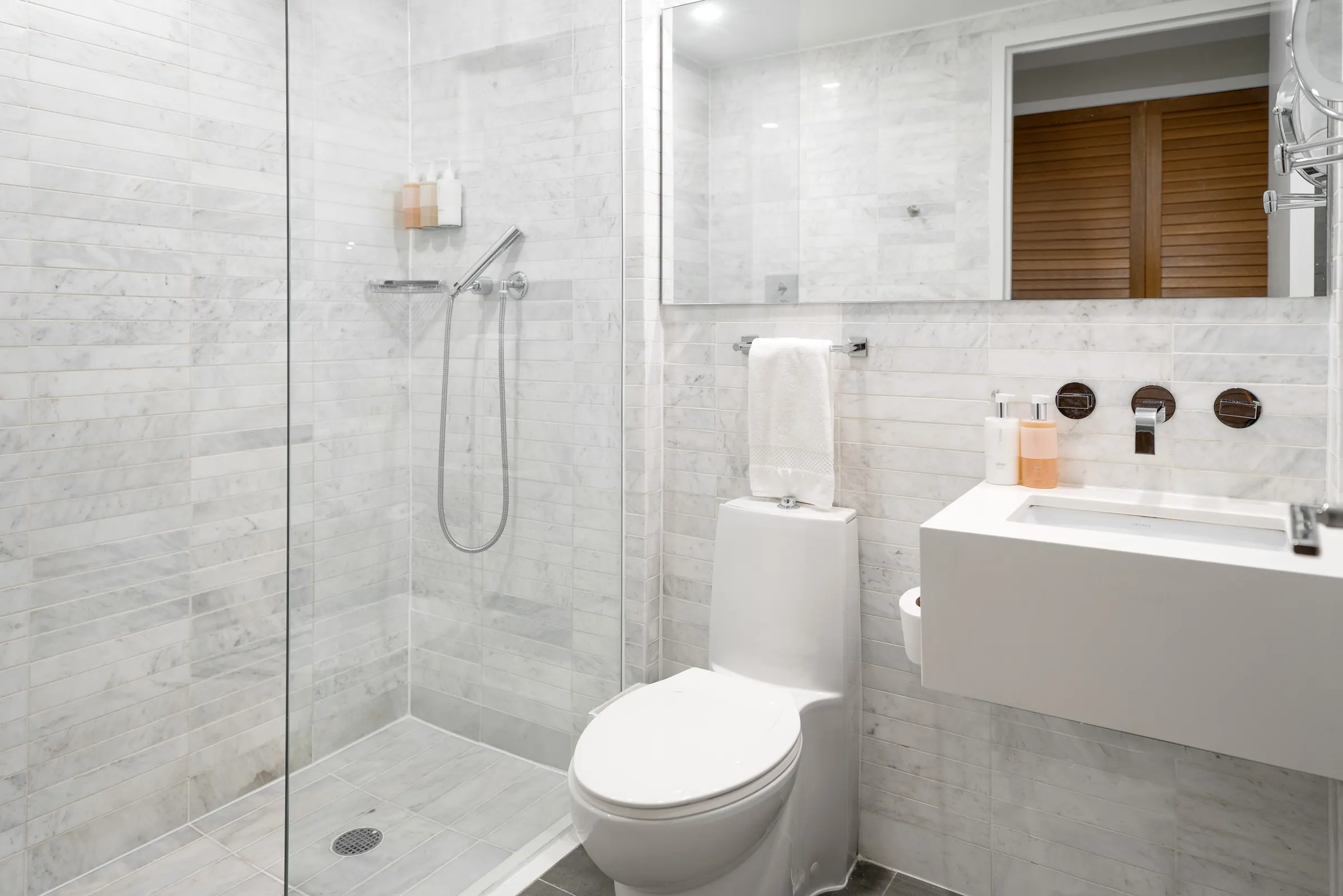 Queen standard room