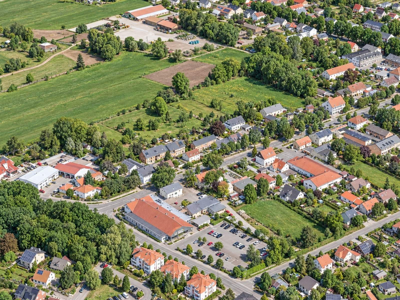 KI erstellte Drohnenaufnahme von Panketal.