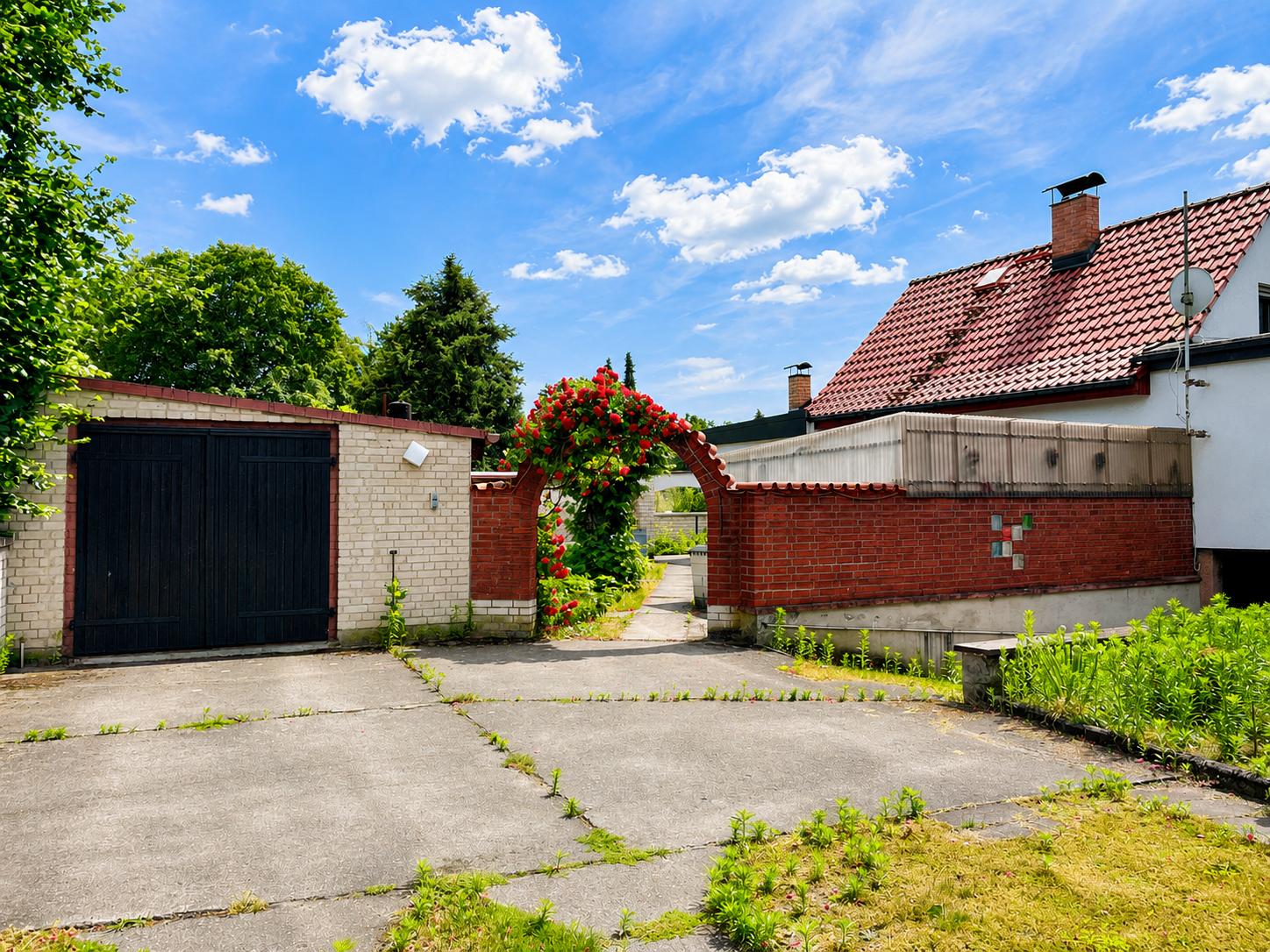 Blick in den Garten des Einfamilienhauses in Bernau-Birkholzaue