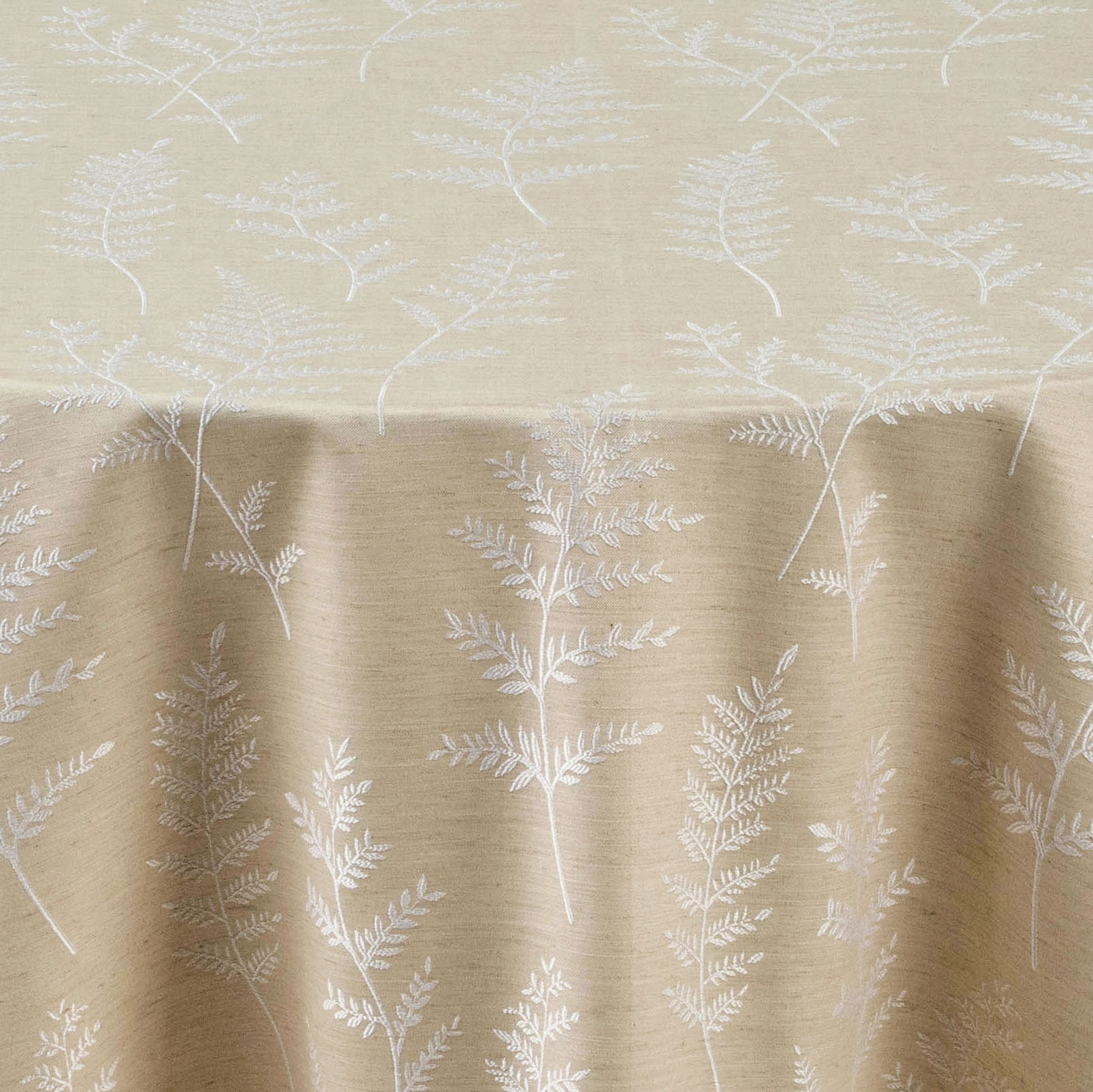 Woodland White Tablecloth