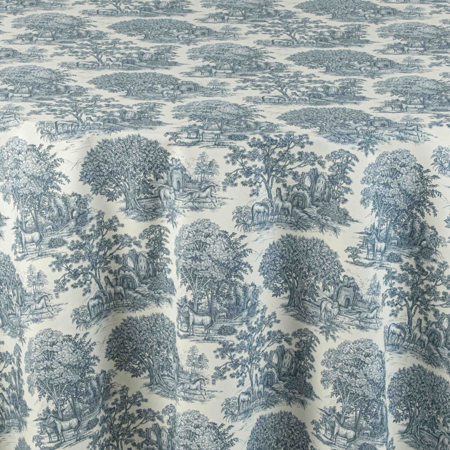Countryside Blue Tablecloth