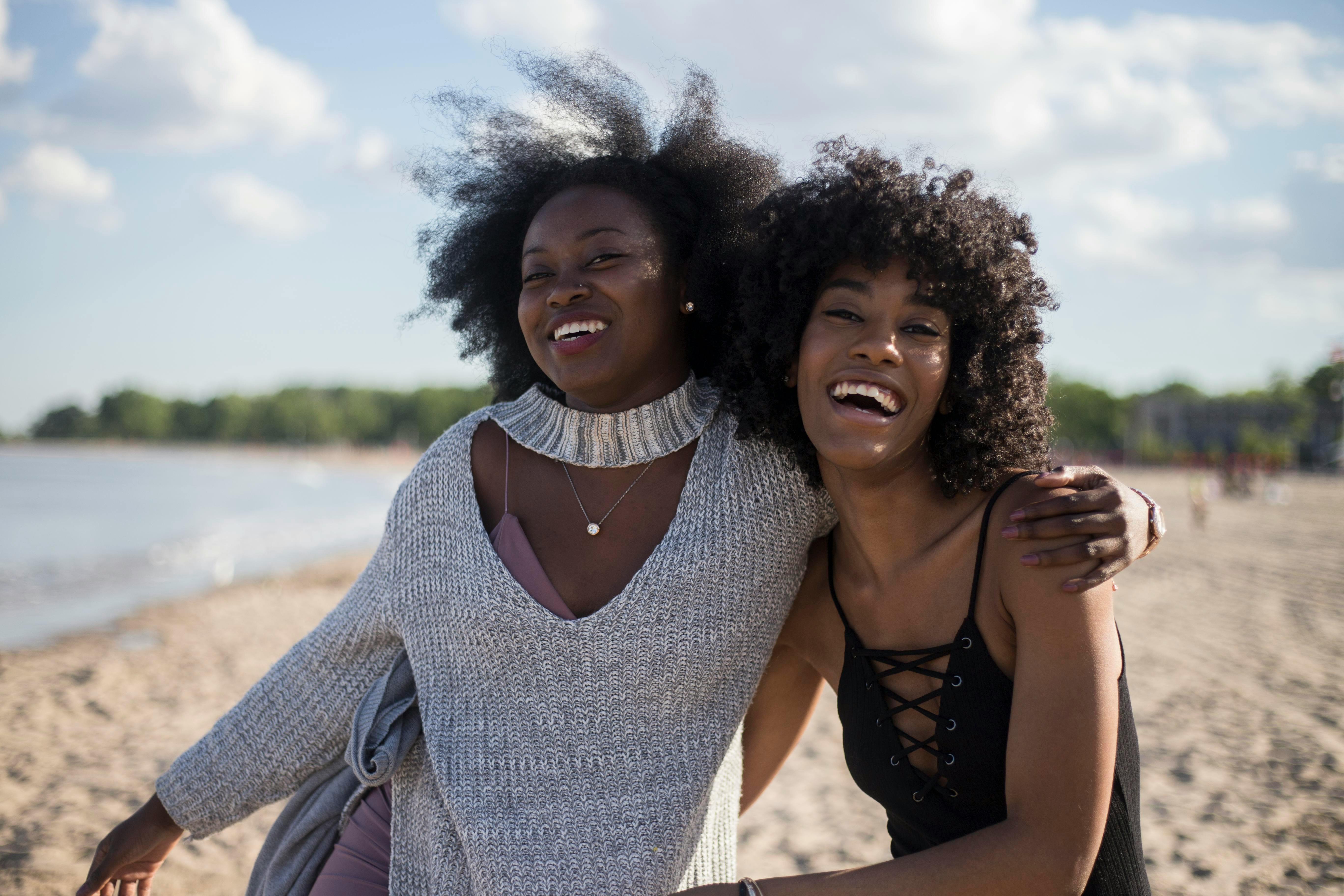 Waxing Aftercare: How to Keep Skin Smooth and Avoid Ingrown Hairs