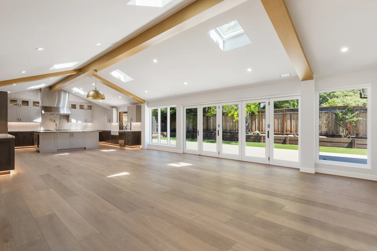 Middlebury Ln, the interiors