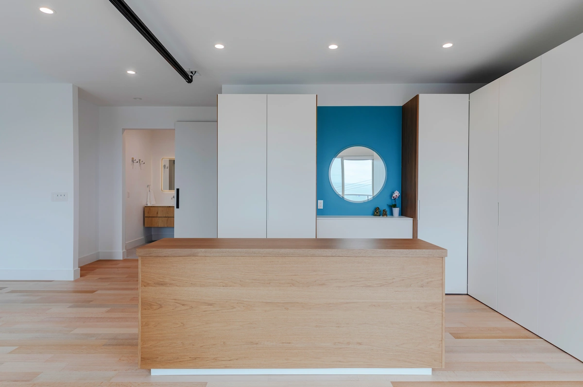 Beaumont Blvd, the interiors
