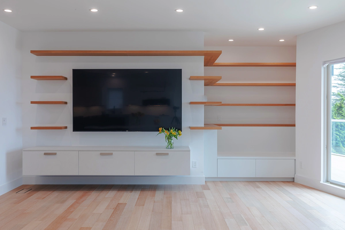 Beaumont Blvd, the interiors