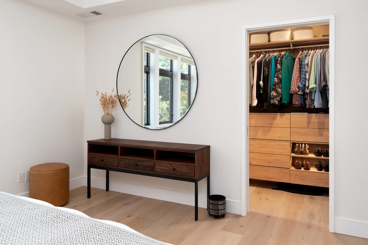 Farley St, the interiors