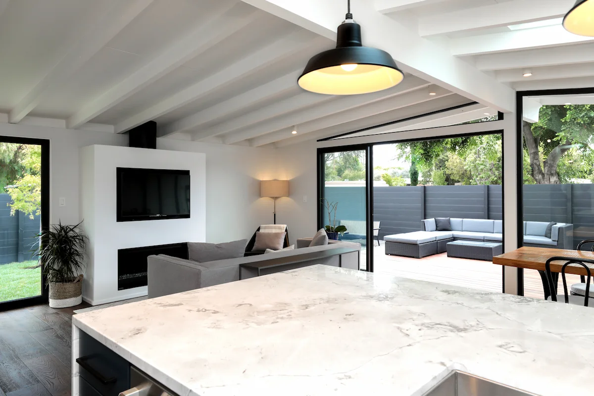 Hamilton Ave, the interiors