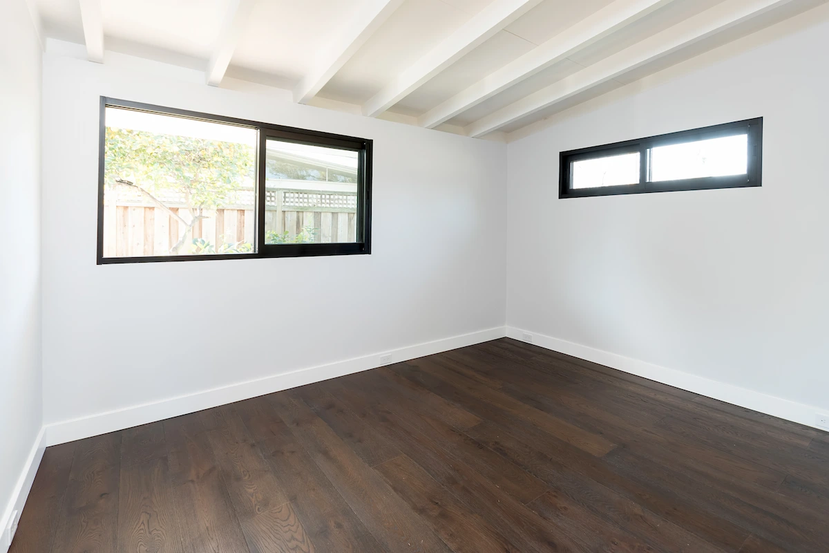 Hamilton Ave, the interiors