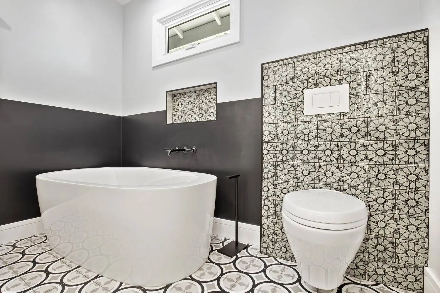 Expert-remodeled bathroom in a Saratoga, CA home