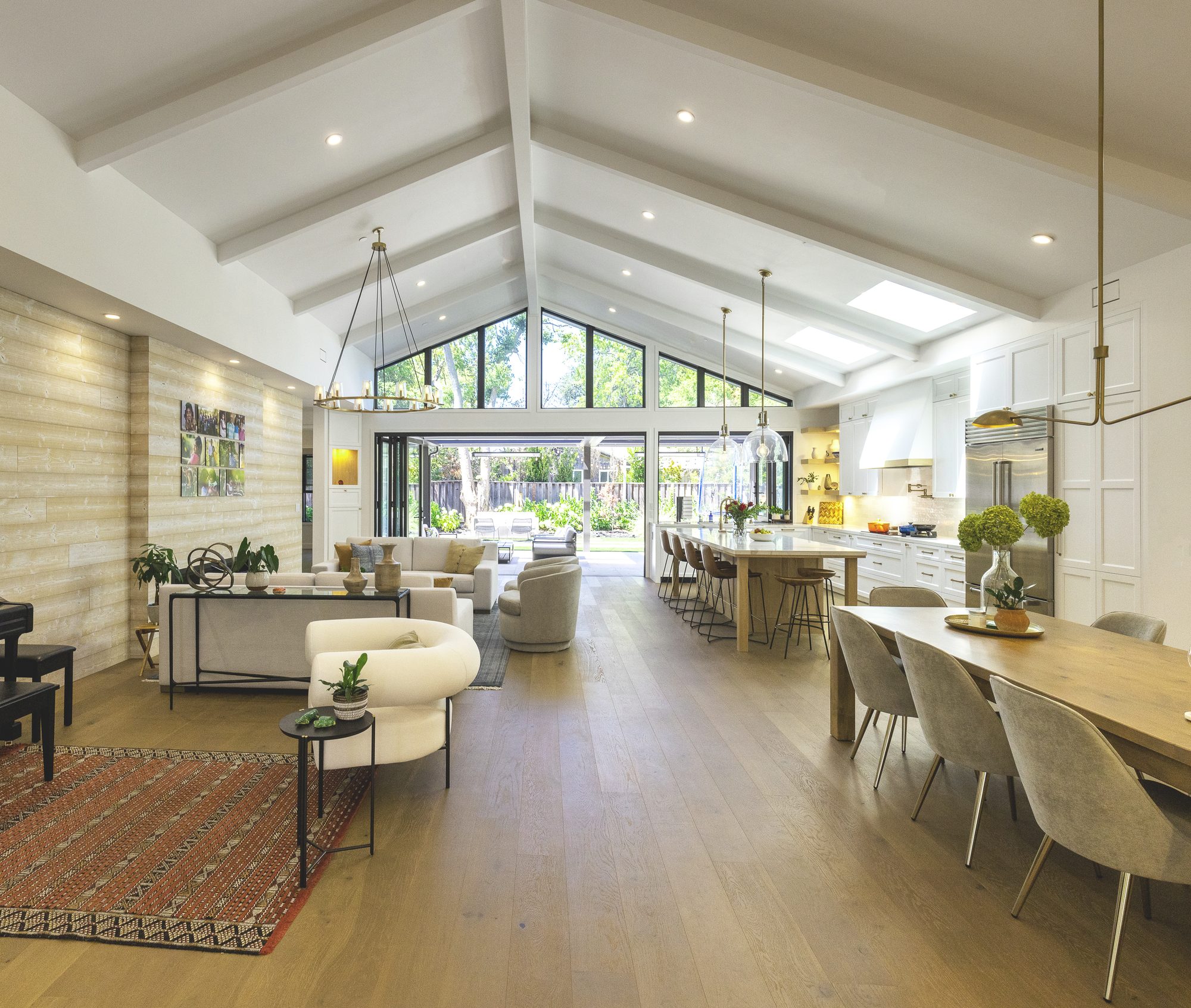 Golden Way, a new build in Los Altos by Greenberg, the great room