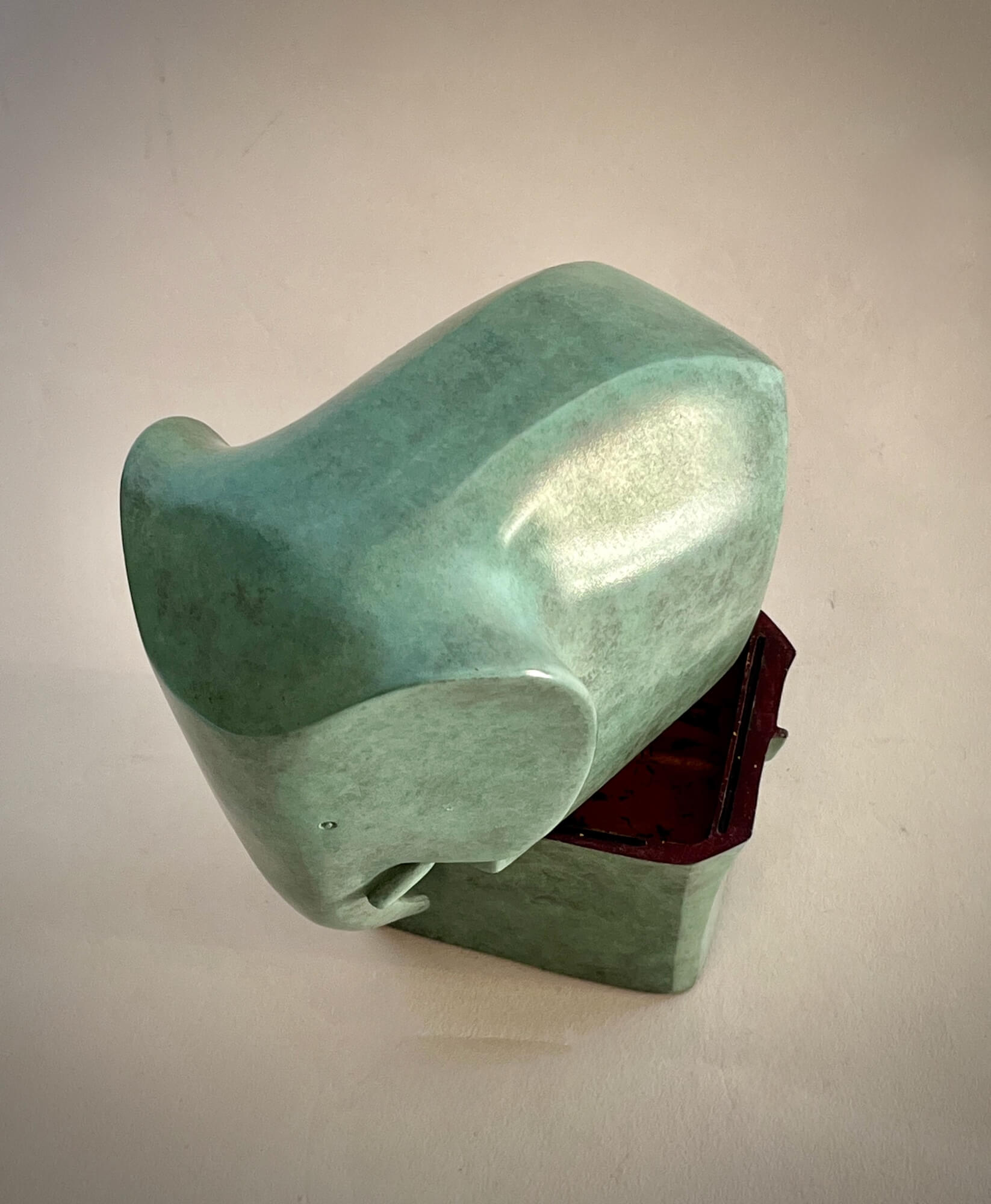 Jonathan Knight | Elephant Sculptural Box