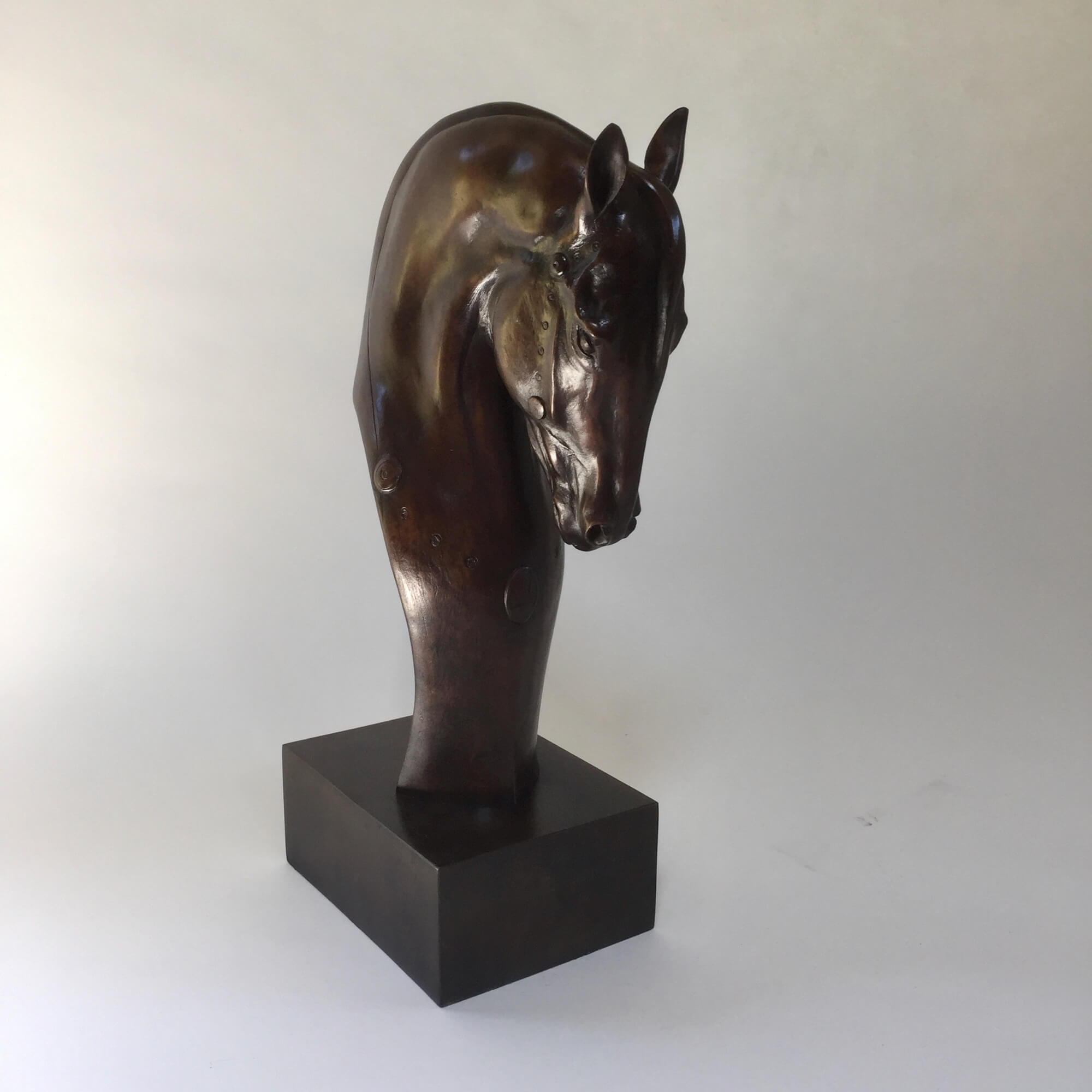 Jonathan Knight | Helios - Miniature