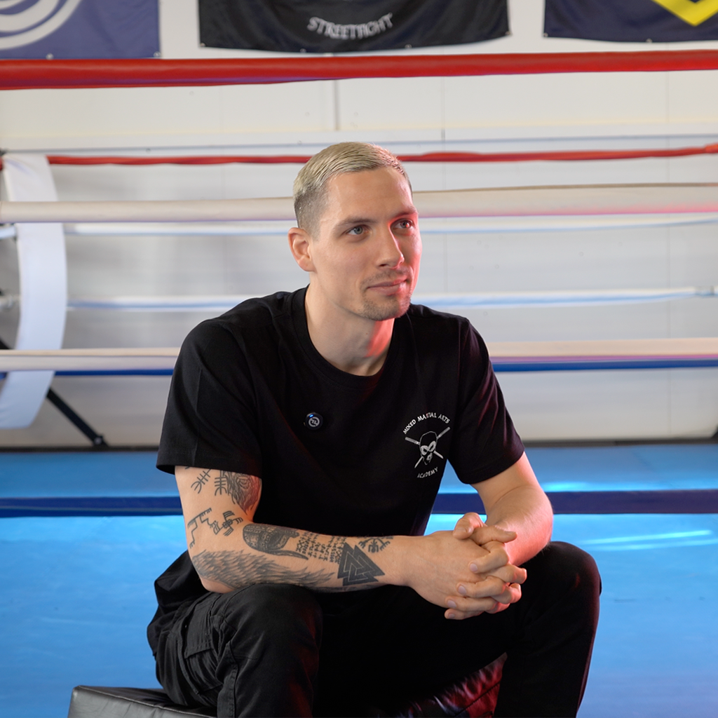 Robin Bürgin von Ninja MMA Academy, Kunde von HeyMomentum