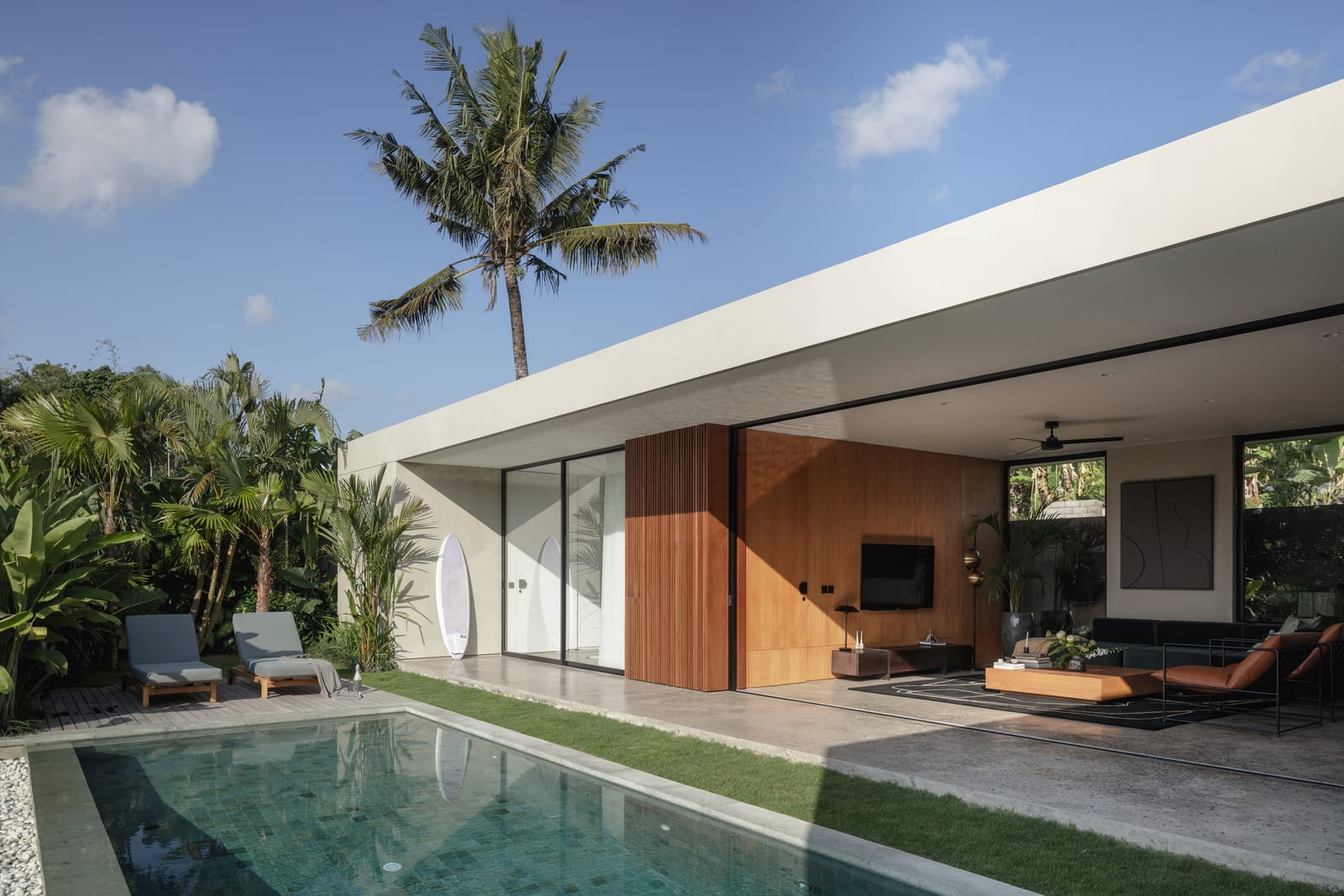 Nova Palm — residential view 1