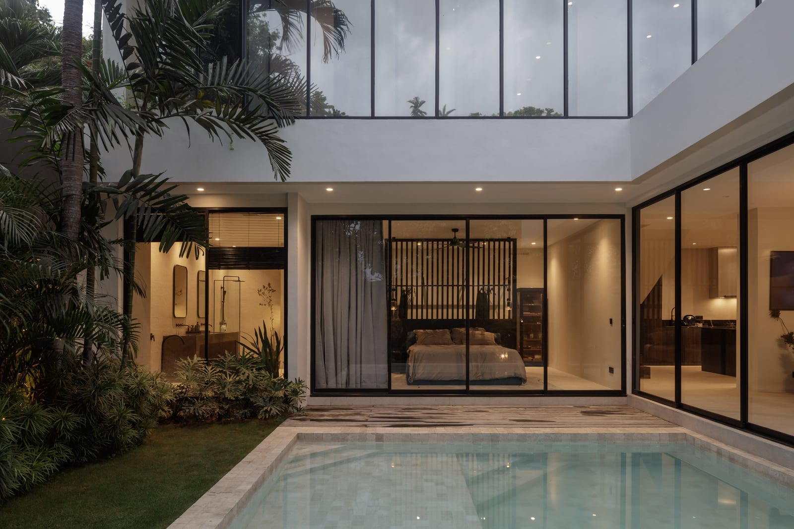SM Residence — residential view 11