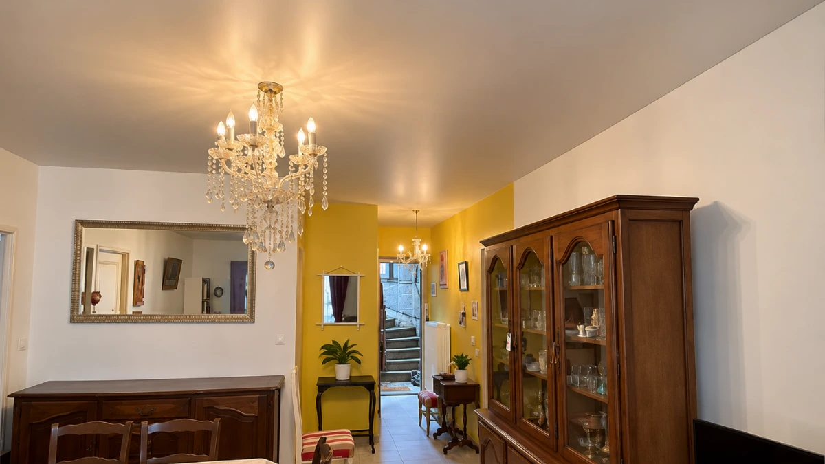 Plafond acoustique pour voisins bruyants